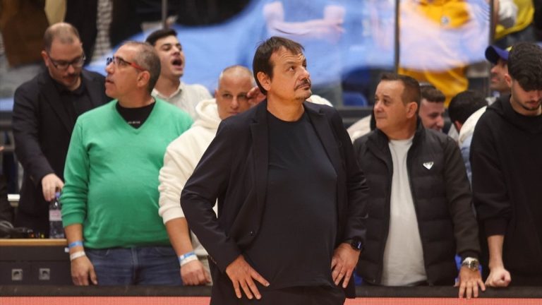 TBF, Ergin Ataman’a yapılan saldırı için inceleme talep etti
