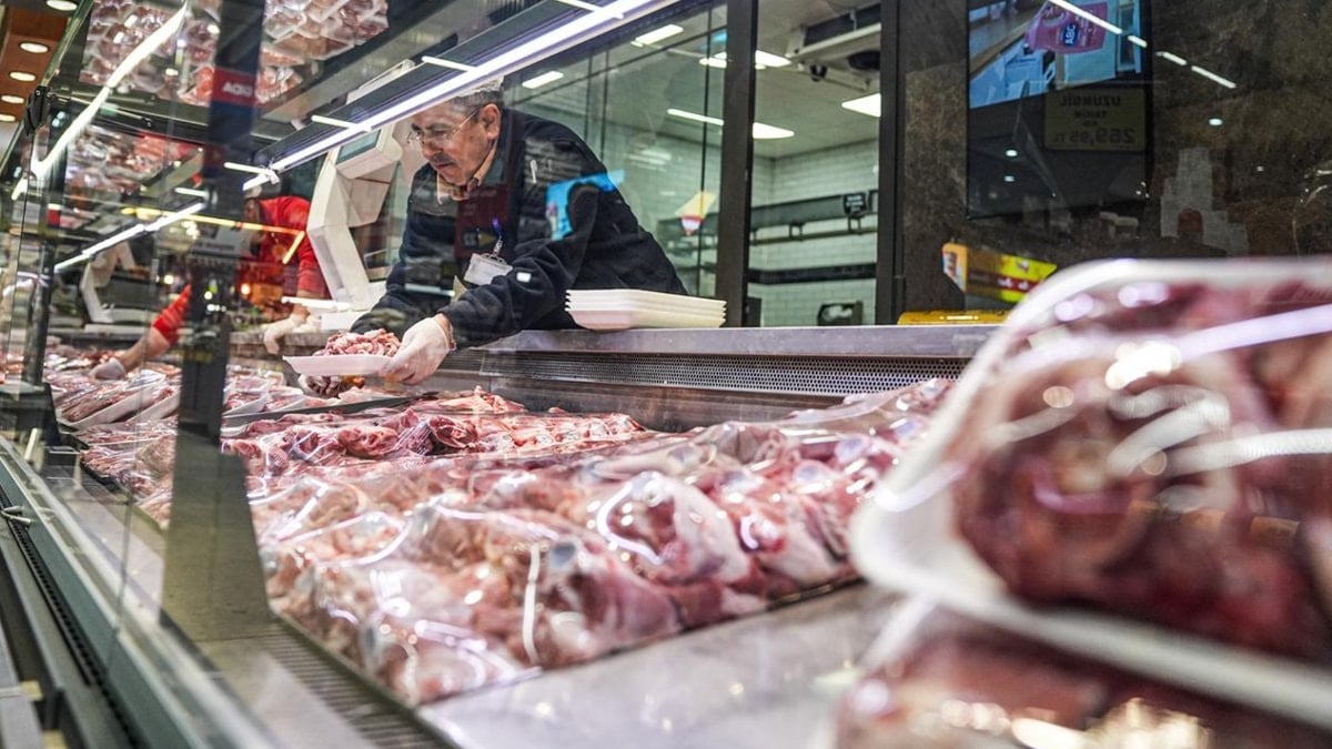 Ticaret Bakanlığı takibe aldı: 3 büyük ilde kasaplara fahiş fiyat denetimi