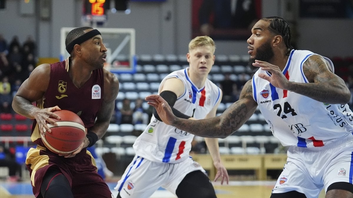 Trabzonspor, Büyükçekmece Basketbol deplasmanında kazandı