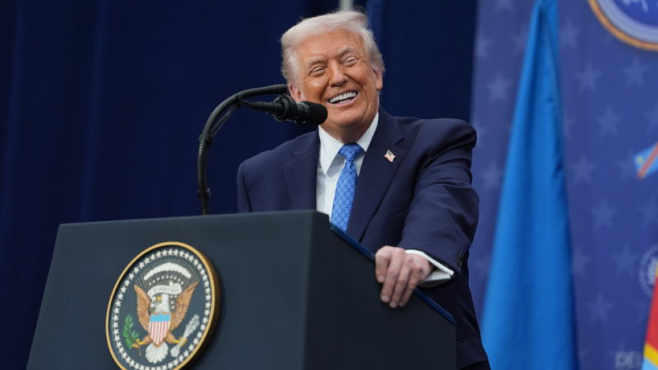 Trump, Grönland planını desteklemeyen ülkelere yönelik tarifeleri duyurdu