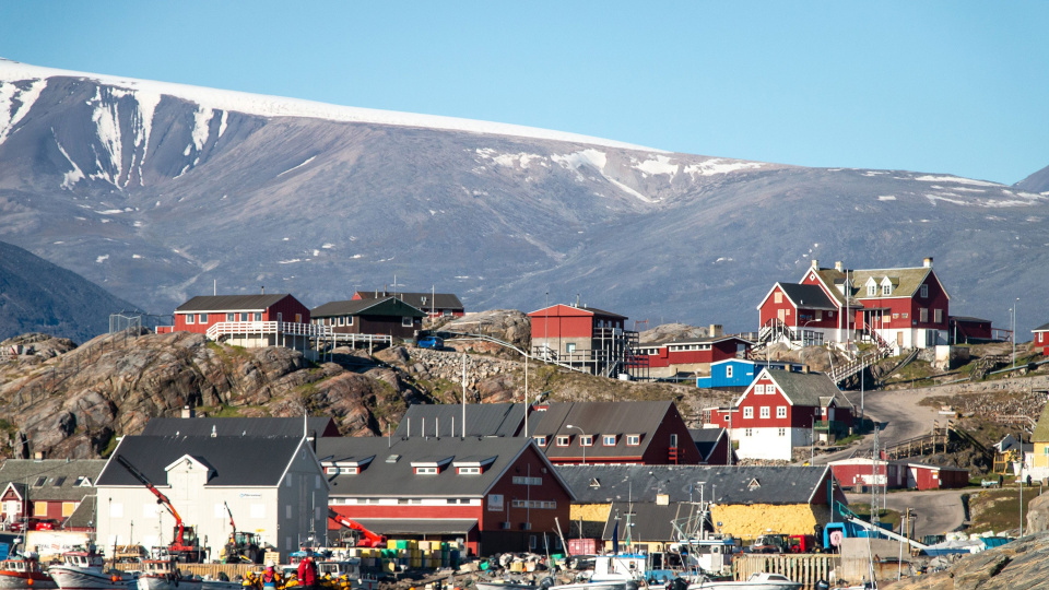 Trump’tan ‘Danimarka Grönland’ı Rus tehdidinden korumuyor’ paylaşımı