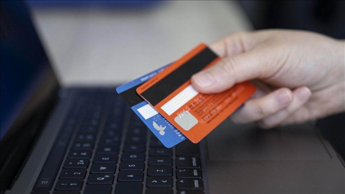 Türkiye’de kartlı alışverişler 2025’te güçlü büyümesini sürdürdü