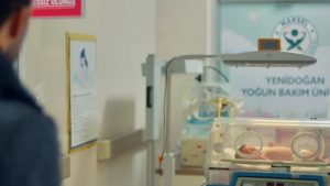 Uzak Şehir 45. bölüm 1. fragman: KayZer’in bebeği hayatta…