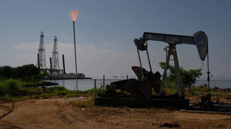 Venezuela’nın petrol hikayesi bir gecede sil-baştan yazılabilir mi?