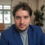 Yapay Zekâ Göç Yönetiminde Etkili Ama Riskli: “Denetimsiz Algoritmalar Hak İhlallerine Yol Açabilir”