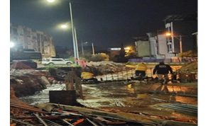 Yıldırım düştü, gelgit nedeniyle dereler taştı