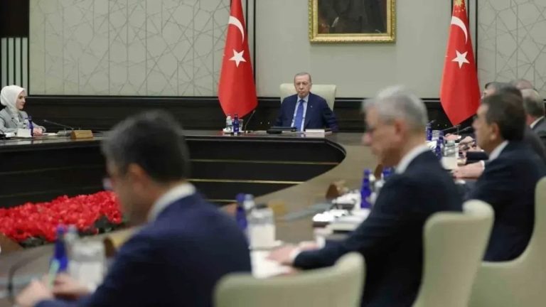 Yılın ilk kabine toplantısı Beştepe’de başladı