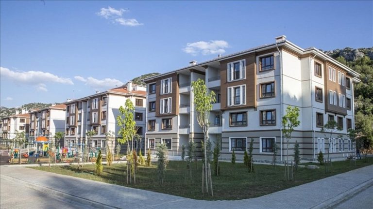 Yüzyılın Konut Projesi’nde kura çekimleri devam ediyor