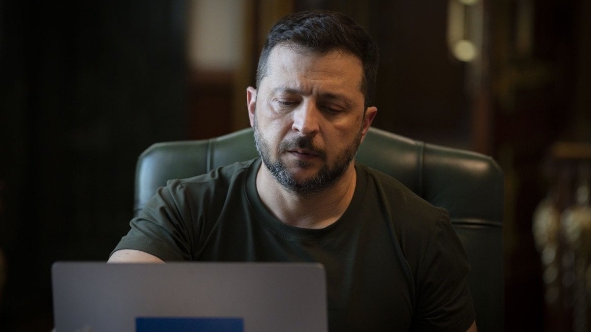 Zelensky: Rusya bir haftada 1300’den fazla İHA ve 29 füzeyle saldırdı