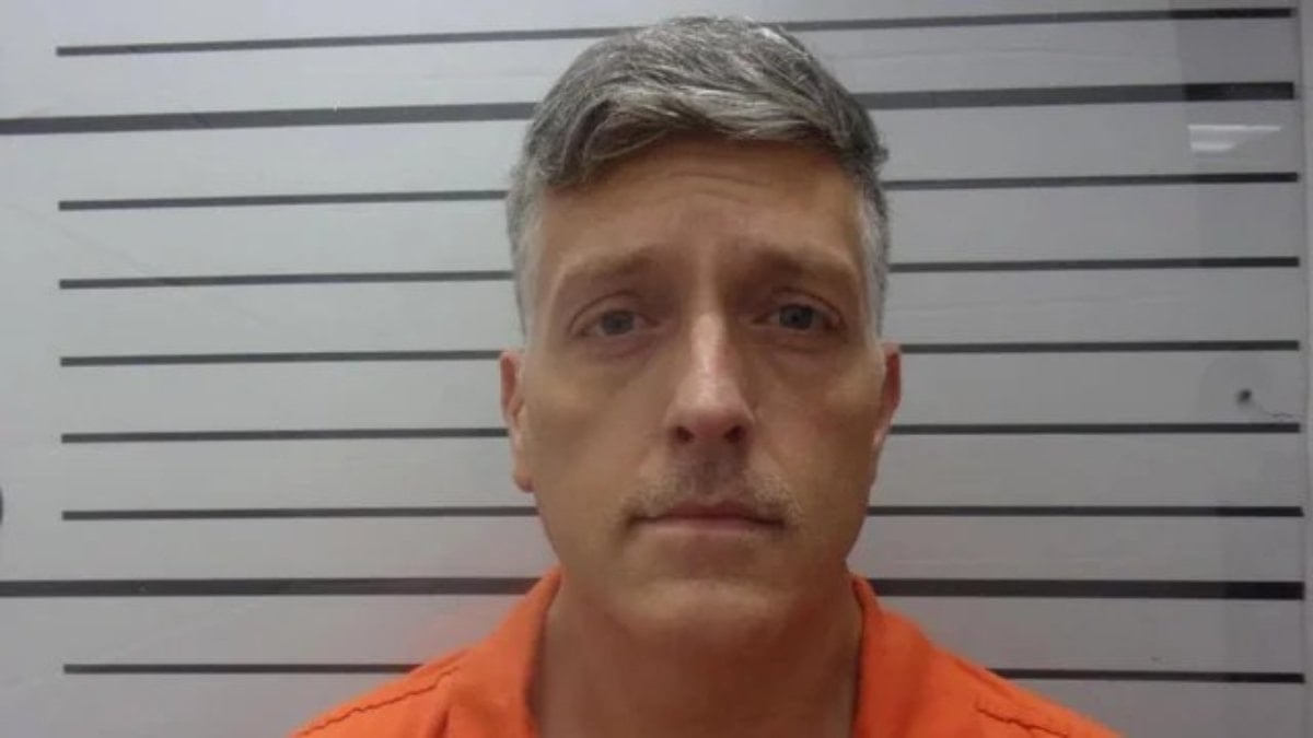 ABD’de 4 yıl boyunca 189 cesedi sakladığı ortaya çıkan cenaze evi sahibi 40 yıl hapis