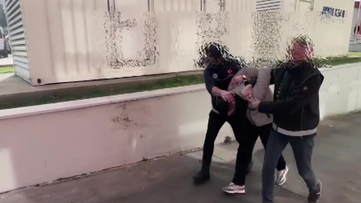 Adana’da evinde yüklü miktarda bonzai hammaddesi ele geçirildi: Satmıyorum, içiciyim