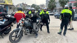 Adana’da motosiklet denetimi: Bir günde 228 sürücüye 1,2 milyon lirayı aşan ceza