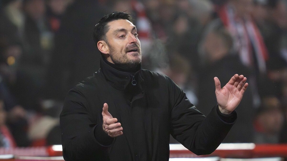 Albert Riera, Eintracht Frankfurt’un 7 maçlık hasretini bitirdi