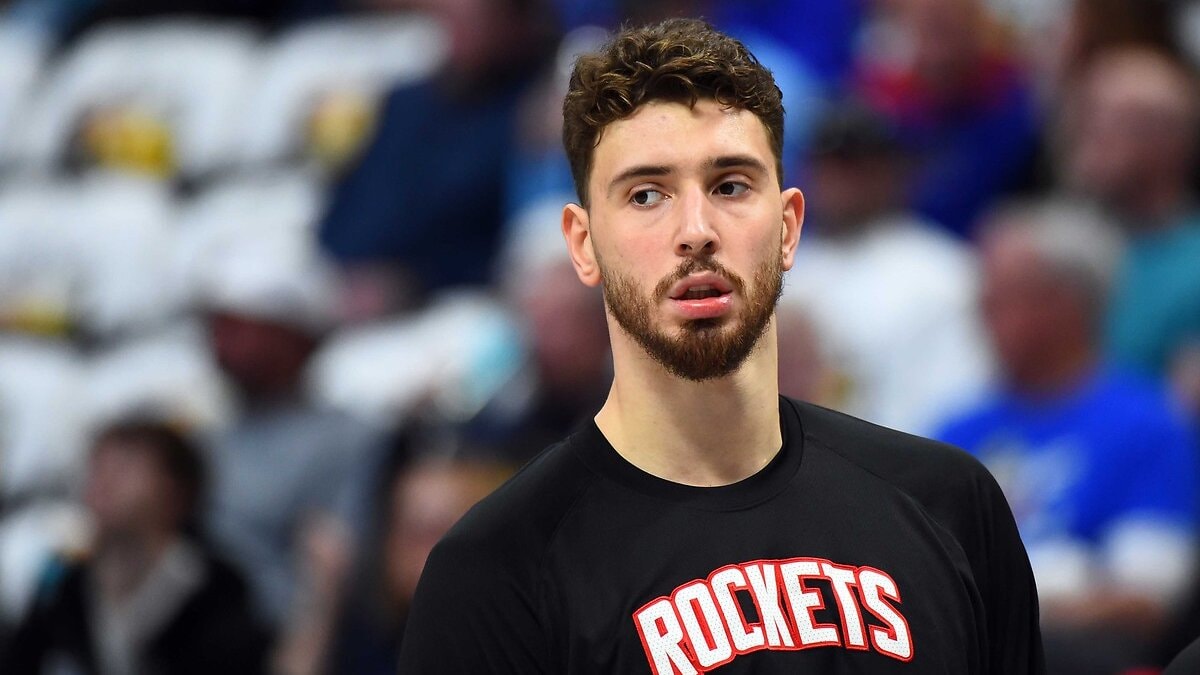 Alperen Şengün, Boston Celtics potasına 13 sayı bıraktı