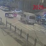 Amasya’da motokurye otomobile çarptı