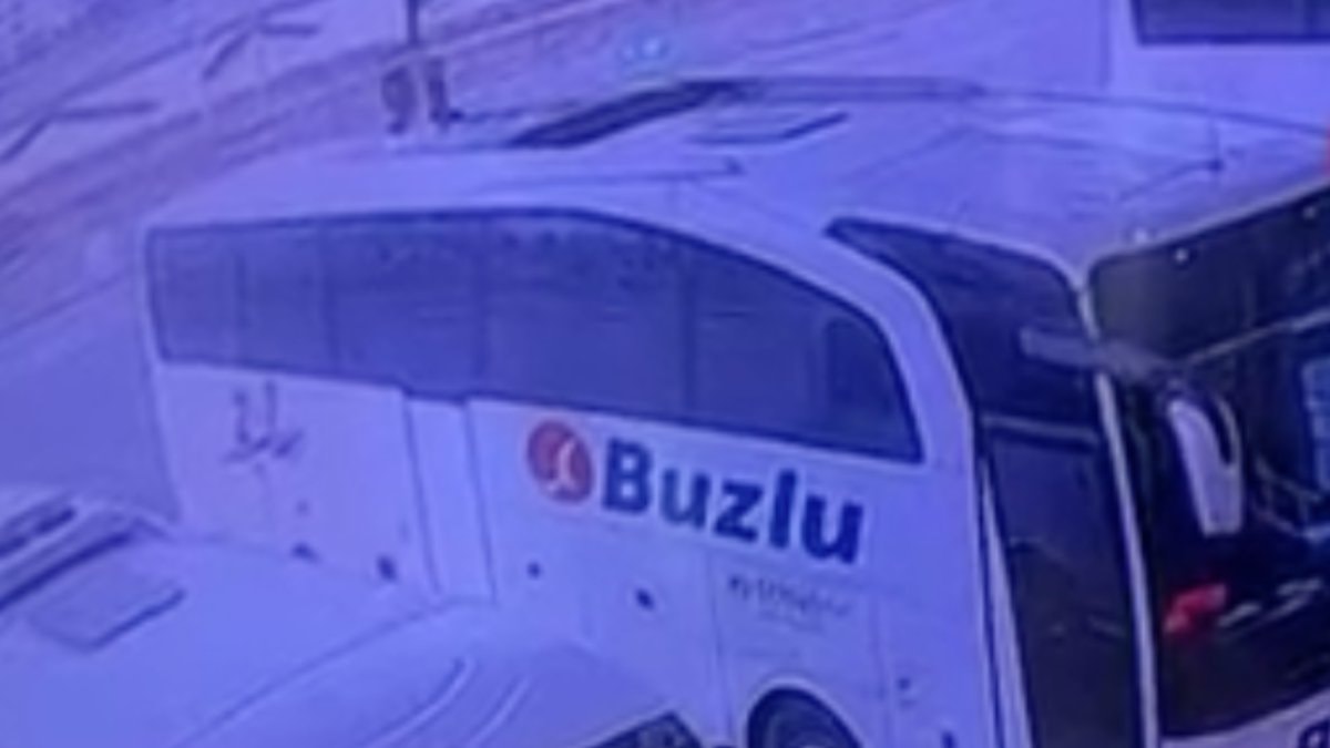 Antalya’da 8 kişinin öldüğü kazada otobüsün son görüntüleri ortaya çıktı