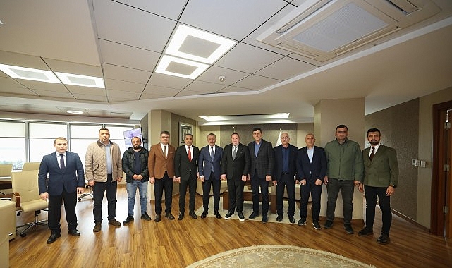 Başkan Büyükakın’ın yoğun ziyaretçi trafiği