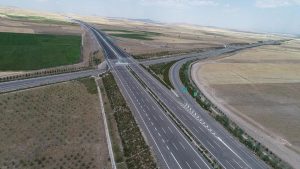 Bölünmüş yol ve otoyollar sayesinde 768 milyon saat tasarruf sağlandı