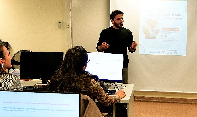 Bornova Muhtarlar Akademisi örnek oluyor