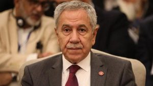 Bülent Arınç: Bahçeli’yi takdirle dinledim