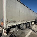 Burdur’da iki tırın kafa kafaya çarpıştığı kazada 2 kişi yaralandı