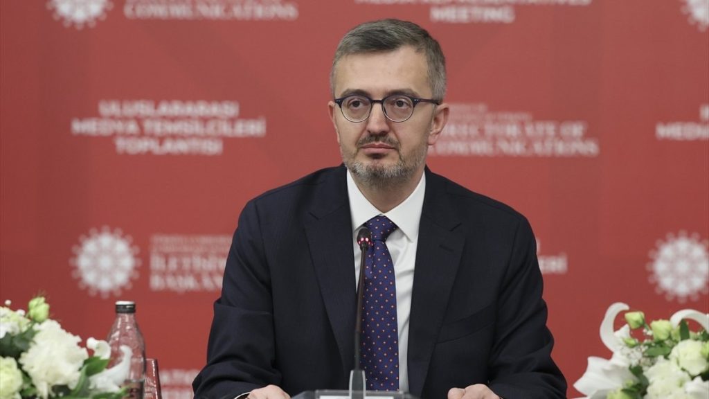 Burhanettin Duran uluslararası medya temsilcileriyle bir araya geldi