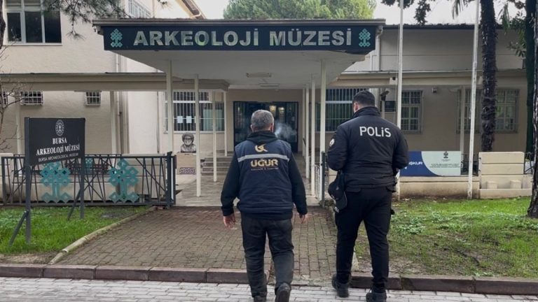 Bursa’da bulduğu top mermisini günlerce evinde sakladı