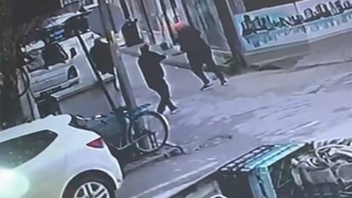 Bursa’da sokak ortasında yaşanan cinayete ilişkin yeni görüntüler ortaya çıktı