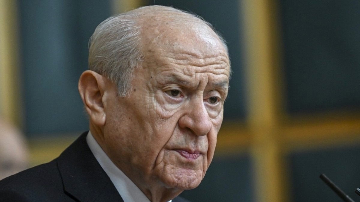 Devlet Bahçeli’den Özgür Özel’e: Erken seçim çağrısı siyasi ahmaklıktır