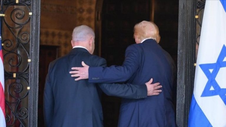 Donald Trump ile Netanyahu bir araya geldi