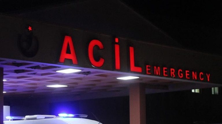 Düzce’de oynadığı tabancayla kendini vuran genç ağır yaralandı