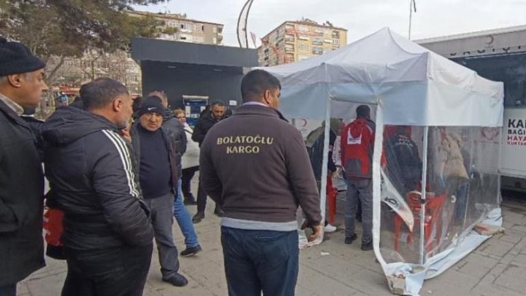 Elazığ’da bıçaklı kavgada 1 kişi yaralandı