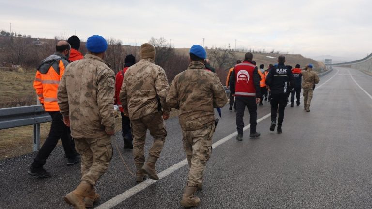 Elazığ’da kayıp 74 yaşındaki adam için arama çalışmaları sürüyor