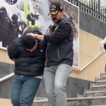 Emekli öğretmene ‘alo polis’ tuzağı: Milyonlarca liralık servetine göz diktiler