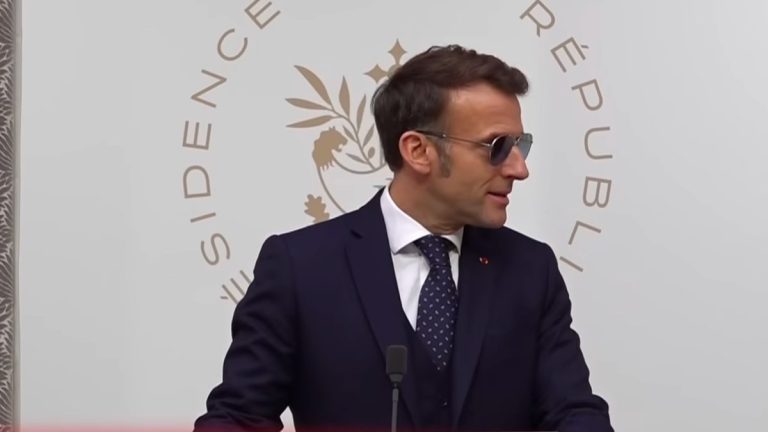 Emmanuel Macron: Grönland satılık değildir