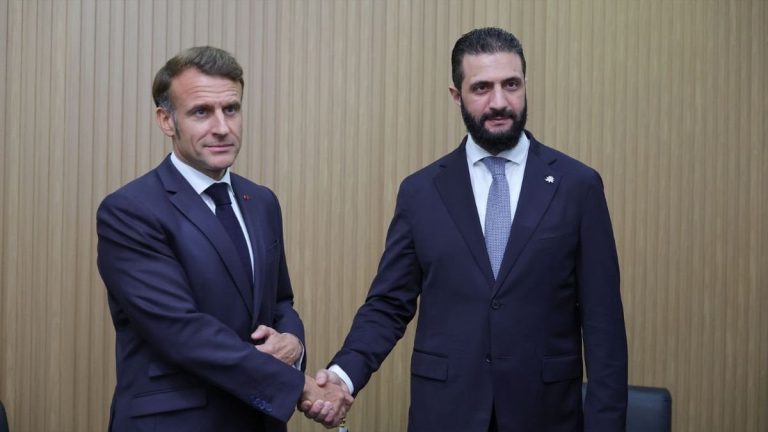 Emmanuel Macron’un Suriye’de arabuluculuk girişimi kötü bitti