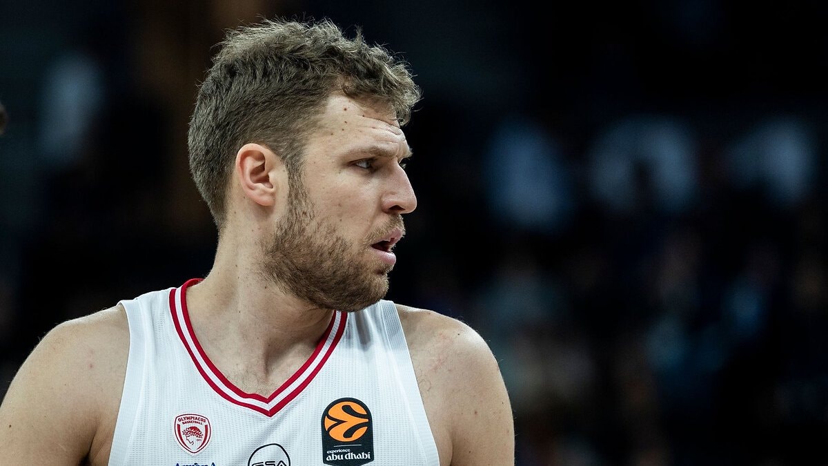EuroLeague’de ayın MVP’si Sasha Vezenkov oldu