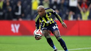 Fenerbahçe, Anderson Talisca’nın sözleşmesini uzatıyor