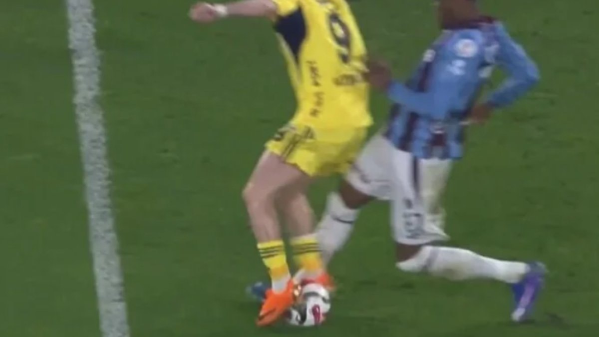 Fenerbahçe’den Trabzonspor’un golü öncesinde faul itirazı!