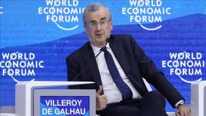 Fransa Merkez Bankası’nın Başkanı Villeroy görevinden ayrılıyor