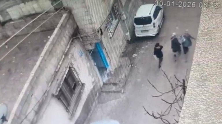 Gaziantep’te 2,7 milyonluk kasa hırsızlığı kamerada