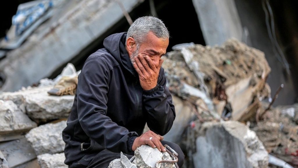 Gazze’de can kaybı 72 bin 61’e yükseldi