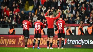 Gençlerbirliği sahasında bir başka oynuyor