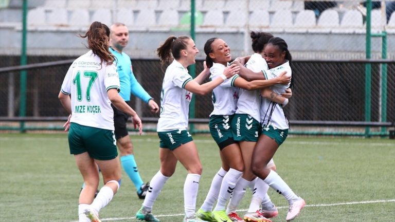 Giresun Sanayispor, 1207 Antalyaspor’a 5 attı