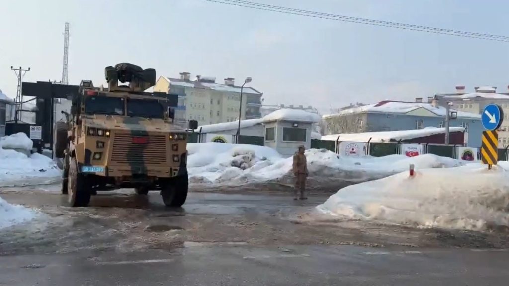 Hakkari’de operasyon: 348 kilo uyuşturucu ele geçirildi