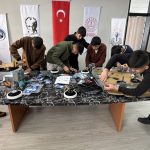 Hakkarili liseliler ‘Biz de yapabiliriz’ diyerek robot arenasına çıktı