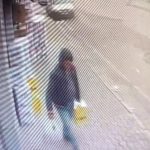 Hatay’da market önünde hırsızlık kamerada