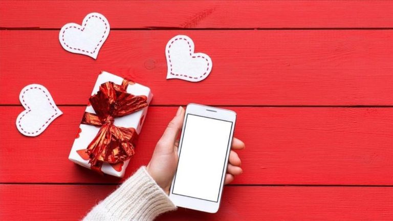 Hediye seçiminde ‘beni tanıyor’ hissi maddi değerin önünde