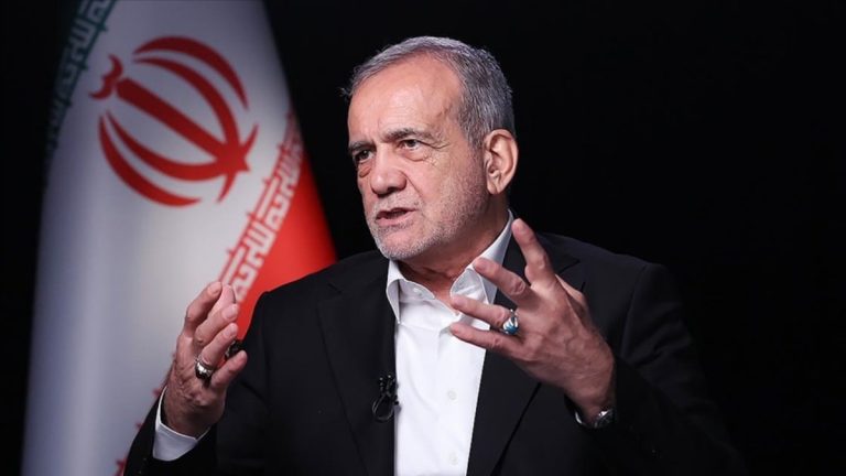 İran basını: Pezeşkiyan, ABD ile nükleer müzakerelerin başlatılması için talimat verdi
