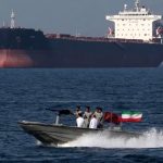 İran’da kaçak akaryakıt operasyonu: 48 tekneye el konuldu